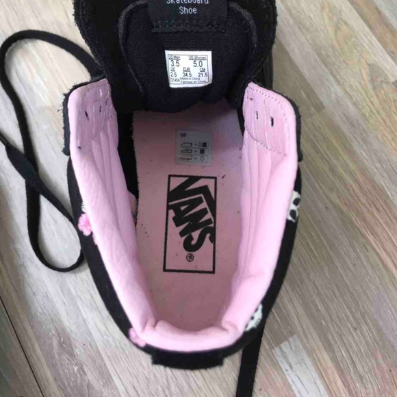 VANS 🔥SALE!🔥 SK8- Hi High Top Black Skull Kids AUTHENTIC 721454 - Picture 7 of 8